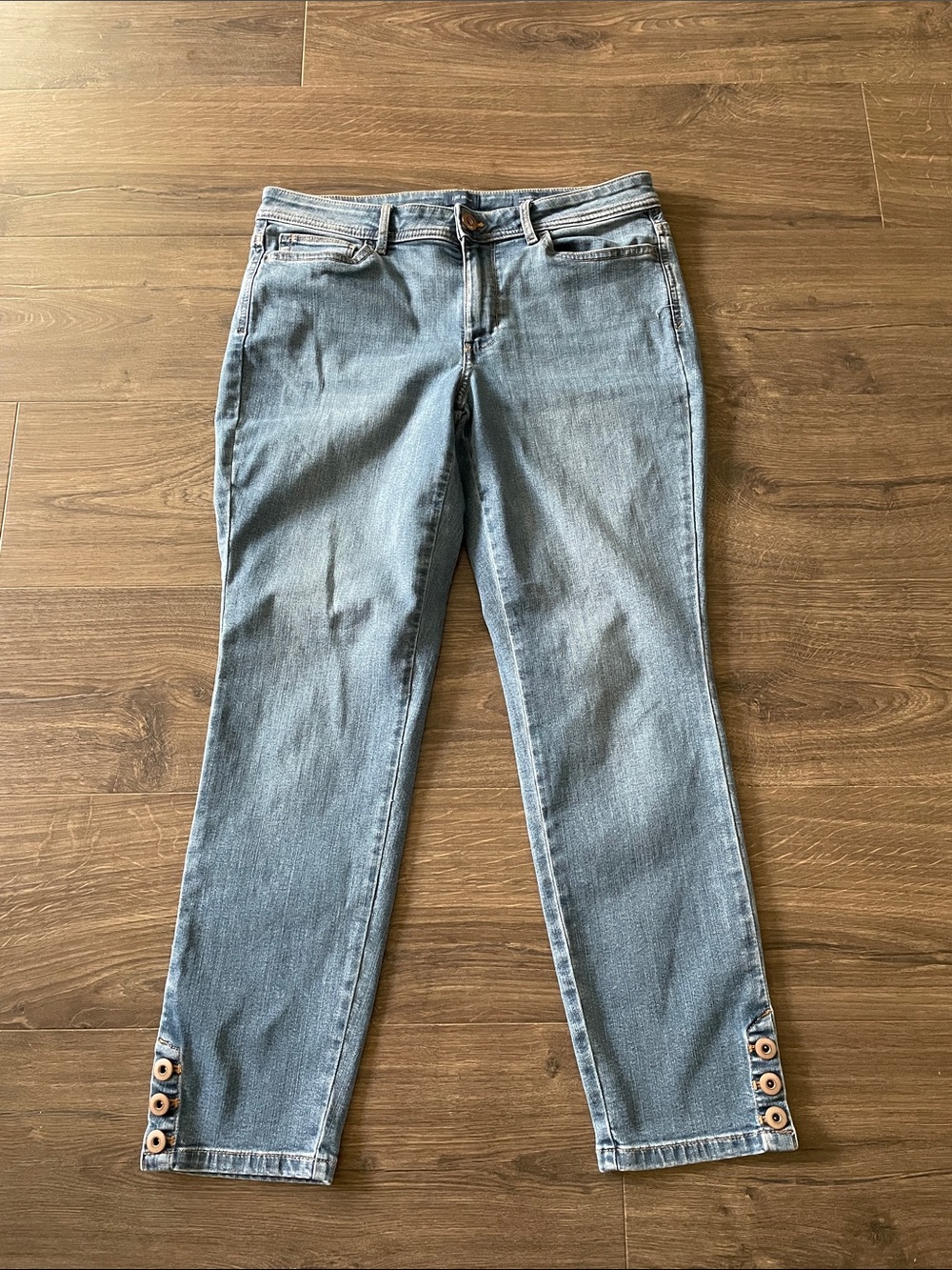 Women’s J.Jill Light Blue Authentic Fit Slim Ankle Jeans, Size 8